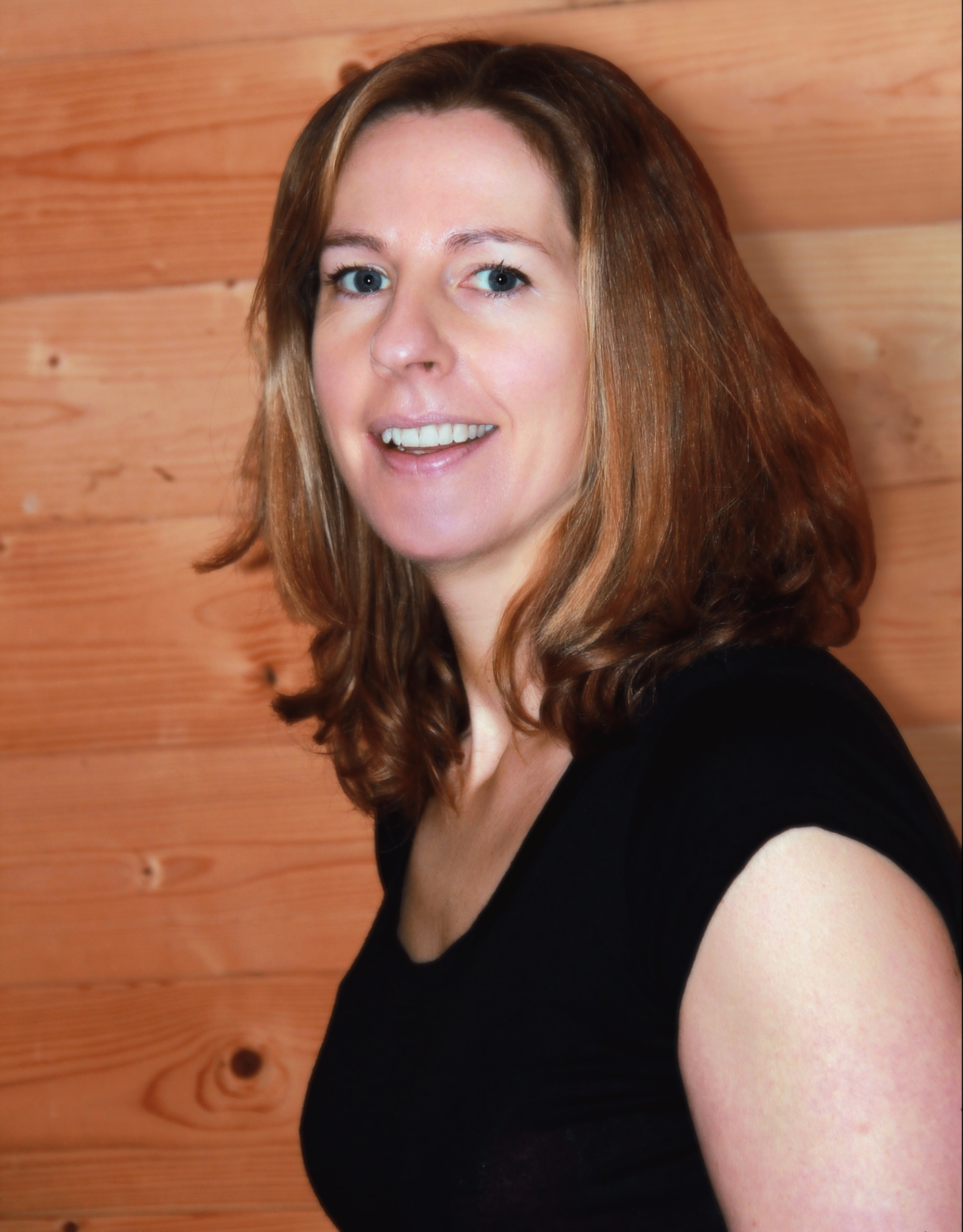 Nikki Collis - Professional body therapist at London Natural Health Centre